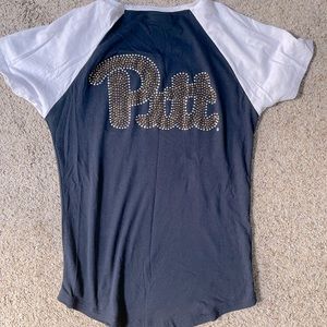 Pitt tshirt